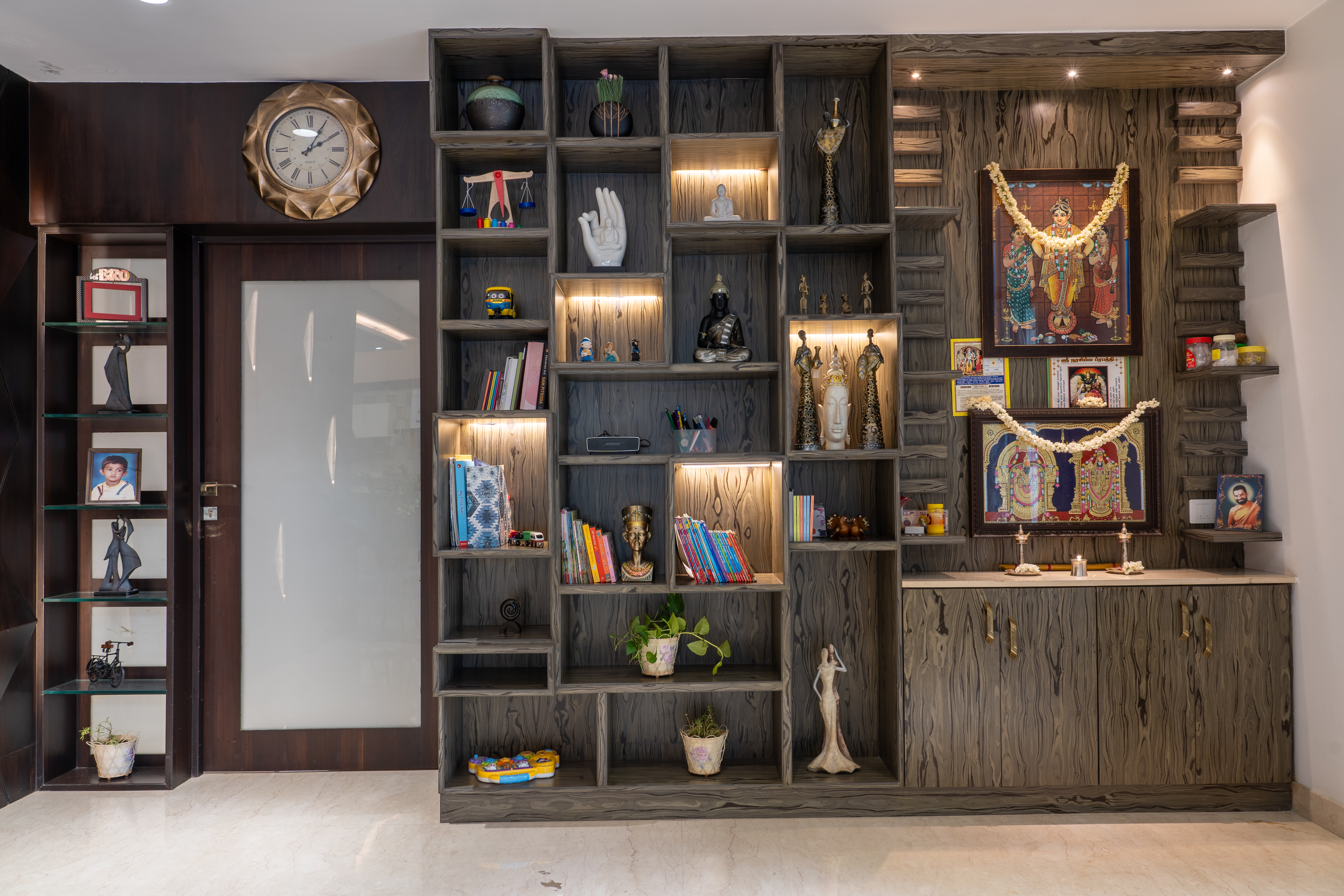 S&S Pavilion Apartment